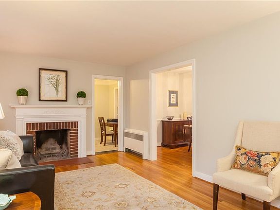 4th image of 6507 W Franklin St