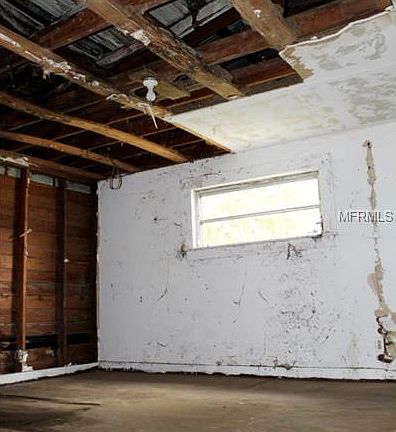 5th image of 2903 E North Bay St