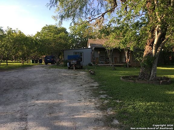 3rd image of 871 Gillette Blvd