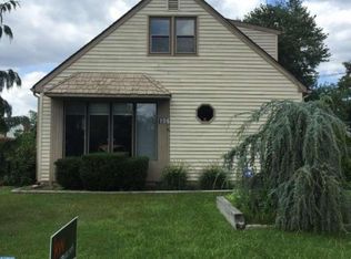 196 Tansboro Rd, Berlin, NJ 08009