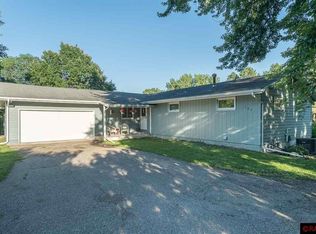149 Hawaiian Dr, Mankato, MN 56001