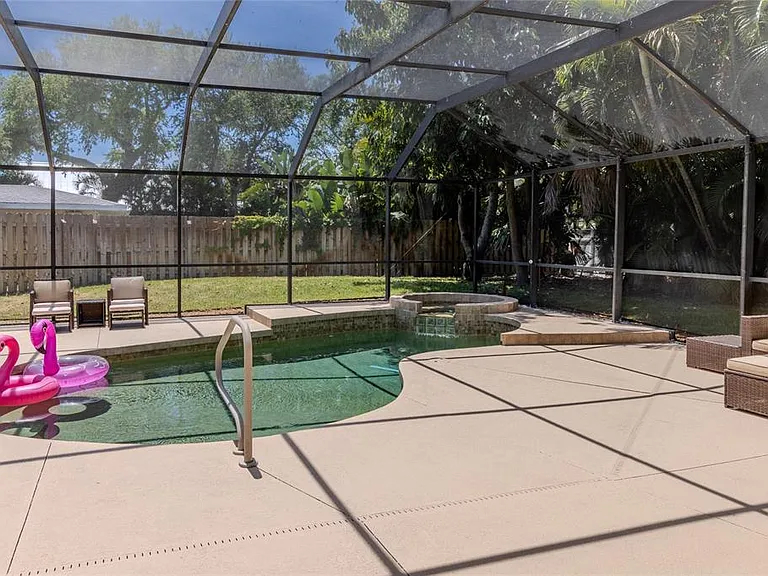 416 Sunset Dr — Photo 71