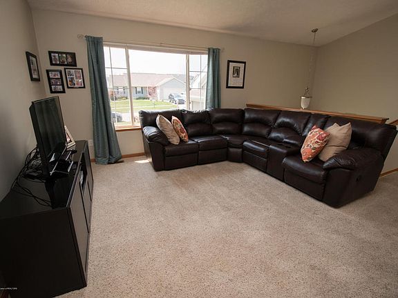 2nd image of 1025 Franklin Farm Dr
