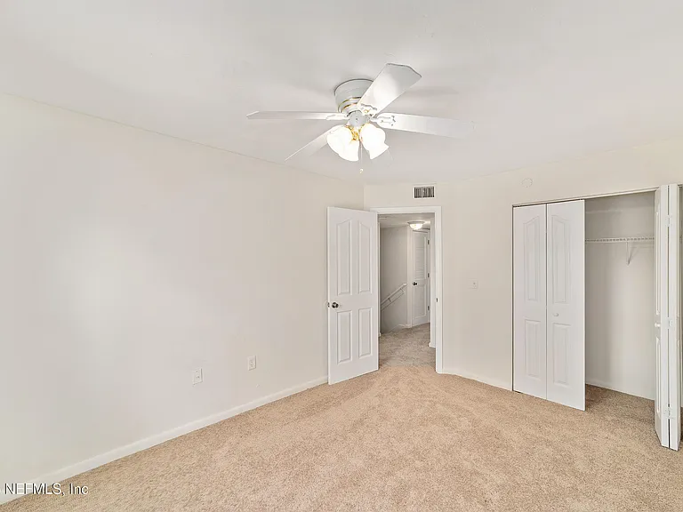 501 SW 75th St #H6 — Photo 34