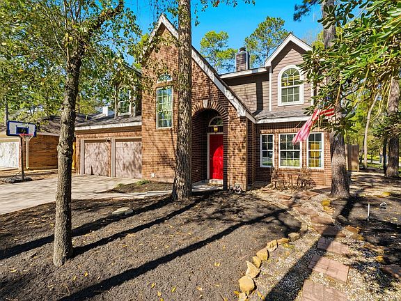 3rd image of 31 N Pathfinders Cir