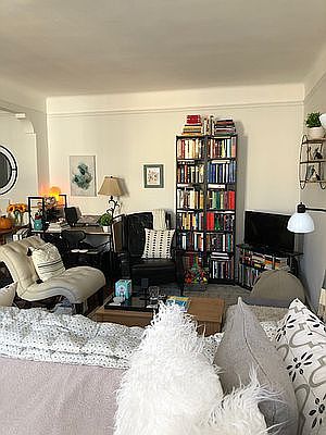 4th image of 209 W 104th St APT 6G