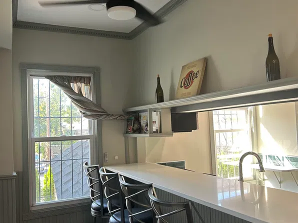 119 Clendenny Ave APT 1L, Jersey City, NJ 07304