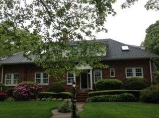 449 Pine Acres Blvd, Brightwaters, NY 11718