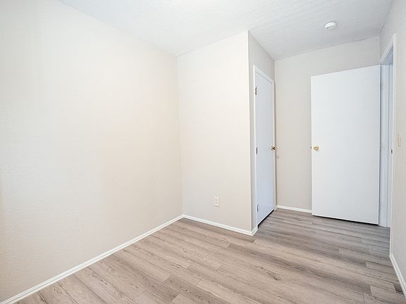 4th image of 1954 Lexington Ave APT 10