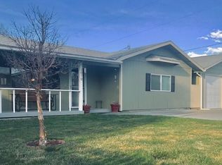 1070 W Ridgeway Ave, Hermiston, OR 97838