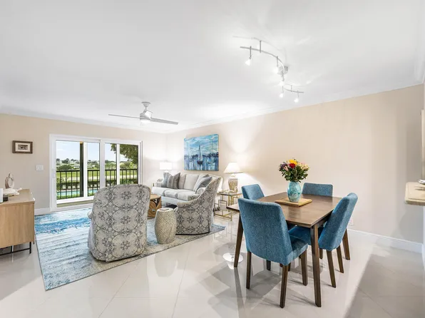 7286 Huntington Ln APT 301, Delray Beach, FL 33446