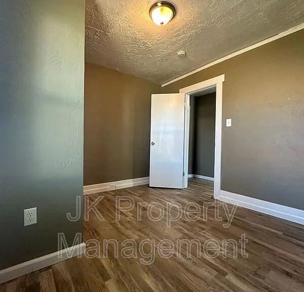 602 2nd Ave S — Photo 7