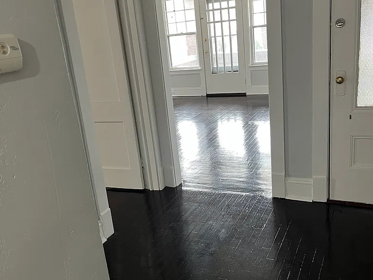 11124 Clifton Blvd #3 — Photo 4