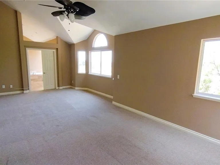 15 Tanglewood — Photo 11