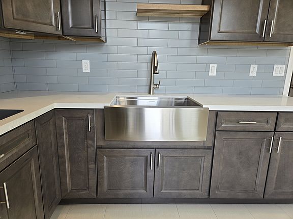 5th image of 9907 Conejo Rd #2