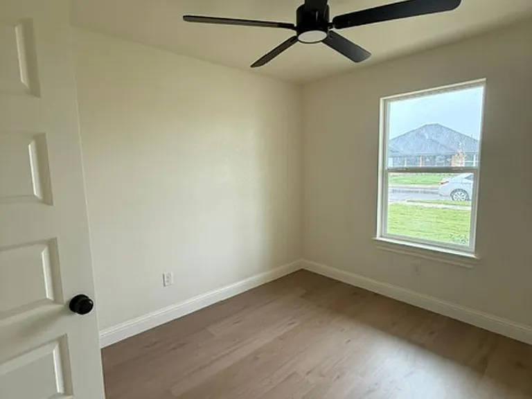 7650 Hudson Way — Photo 17