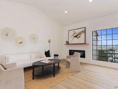 16356 Avenida Venusto UNIT B, San Diego, CA, 92128