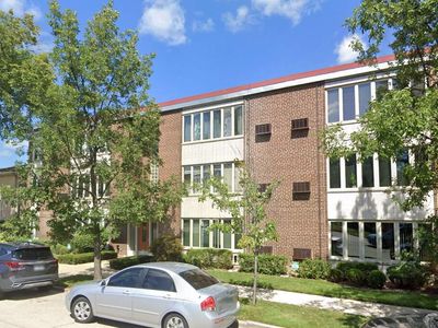 711 Busse Hwy APT 2C, Park Ridge, IL, 60068