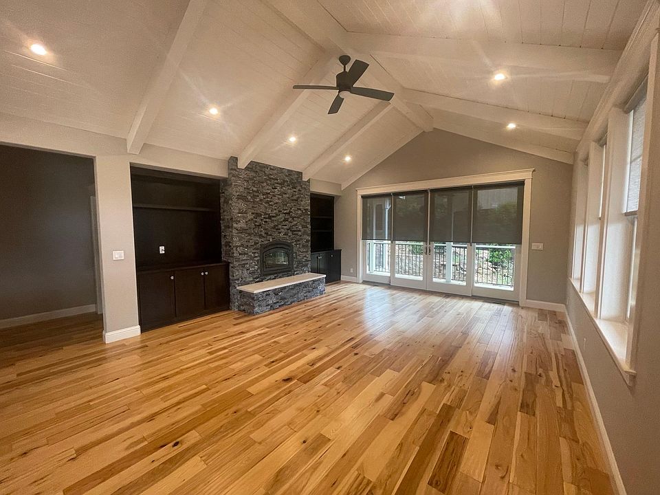1st image of 301 Mary Belle Way