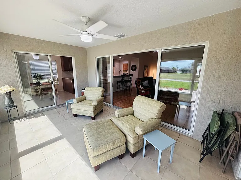 15596 SW 13th Cir — Photo 26