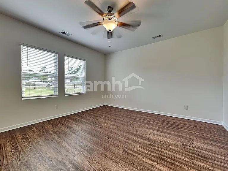 151 Orion Way — Photo 5