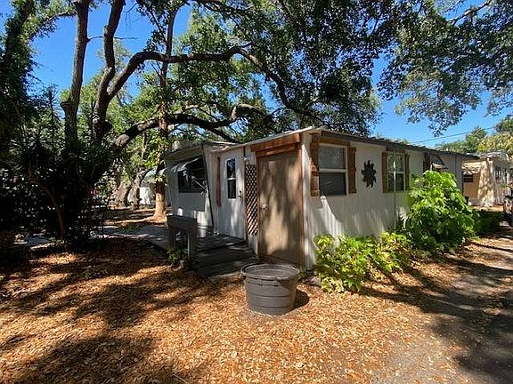 2nd image of 2320 Bee Ridge Rd Lot 135