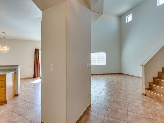 3rd image of 6424 Kenya Springs St