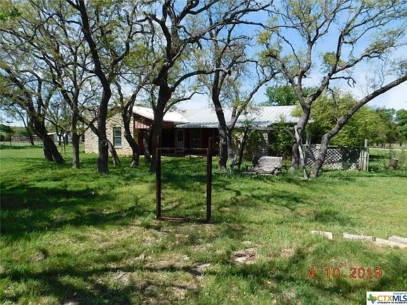 2nd image of 111 County Road 310