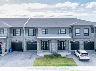 7201 Parsa St, Niagara Falls, ON L2H3T1