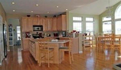 3rd image of 5502 Woodmansee Way