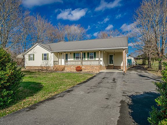 3rd image of Beck Ln