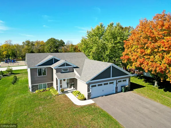 830 Morrison Ave S, Annandale, MN 55302