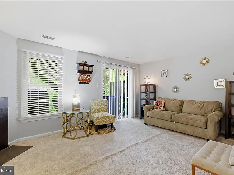 14229 Oakpointe Dr — Photo 10