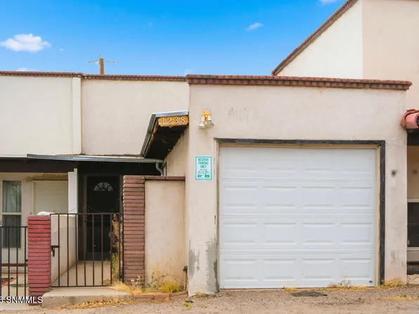 1238 S Triviz Dr, Las Cruces, NM 88001