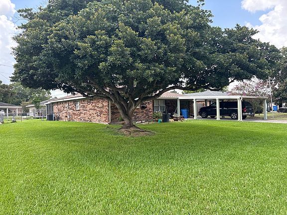 3rd image of 420 Jupiter Rd