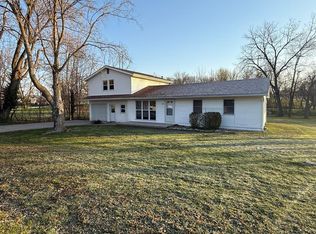 301 Southeastern Dr, Macon, MO 63552