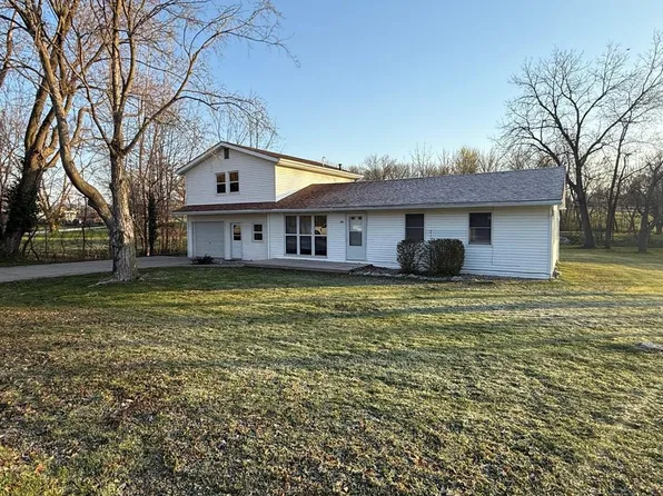 301 Southeastern Dr, Macon, MO 63552