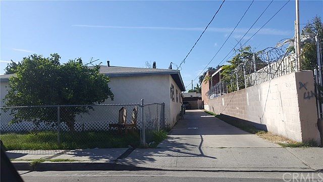 1st image of 8019 Croesus Ave