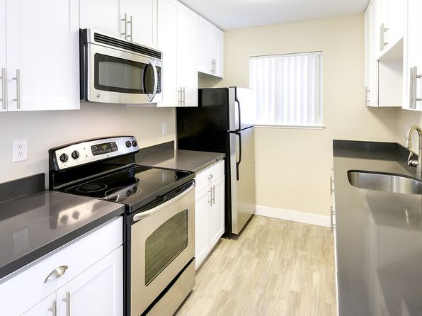 65 Red Hill Cir #65B