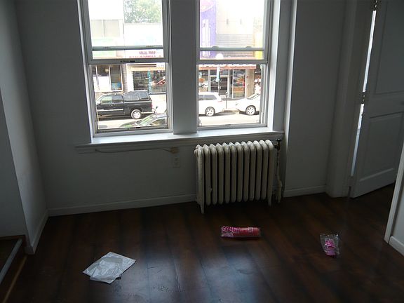 4th image of 2814 Kennedy Blvd APT 108