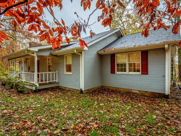 3414 Banks Rd, Chattanooga, TN 37421