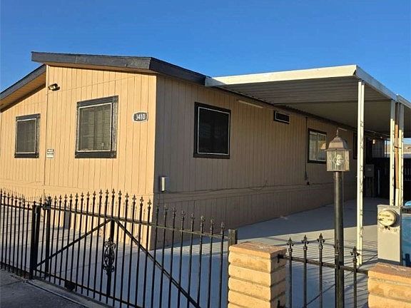 4th image of 3410 Death Valley Dr