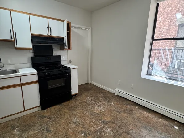 (undisclosed Address), Union City, NJ 07087