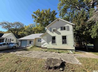 315 N East St, Cambridge, IL 61238