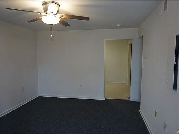 5th image of 3508 E Richmond Rd Unit 105