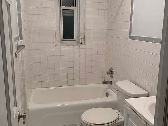 3rd image of 31-61 35th St #2