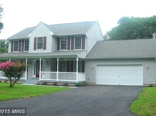 381 Overlook Dr, Lusby, MD 20657