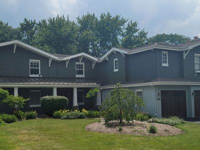 (Undisclosed Address), Barrington, IL, 60010