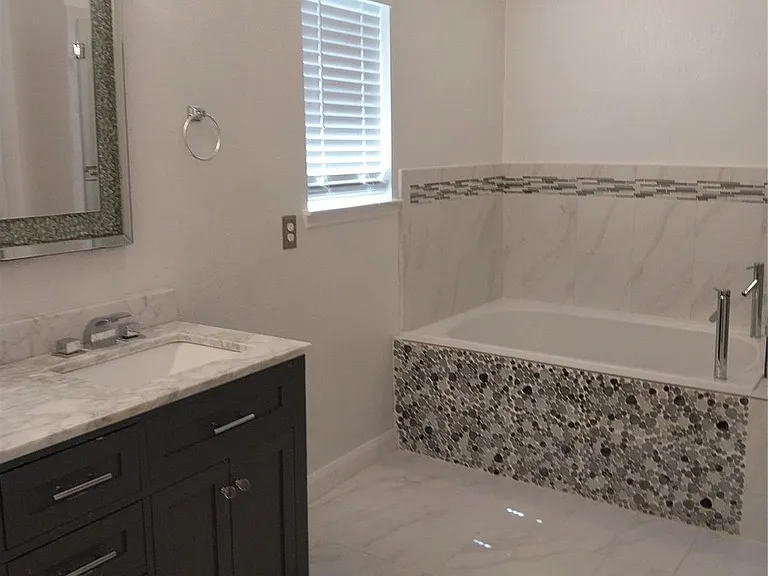 7914 Tilbury Woods Ln — Photo 17