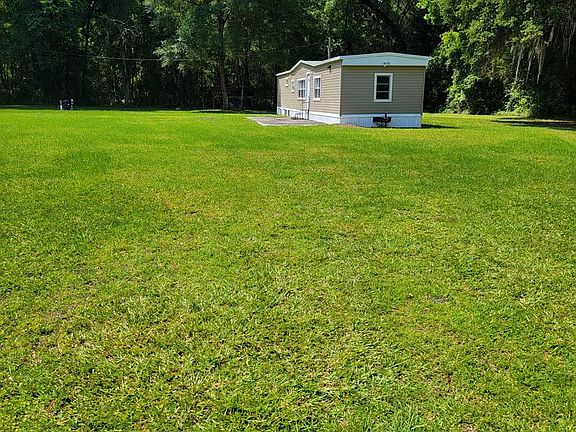 2nd image of 16703 NE 76th Pl
